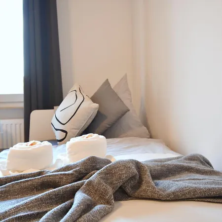 Nue08-ri In * Zirndorf